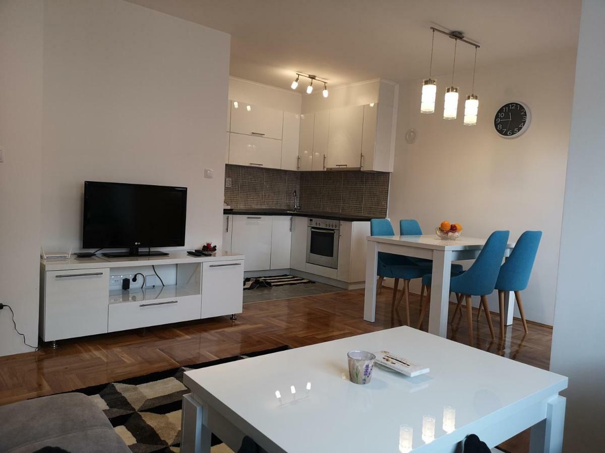 Apartman Gaga Lukavica Eksteriør bilde