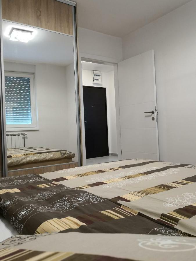 Apartman Gaga Lukavica Eksteriør bilde
